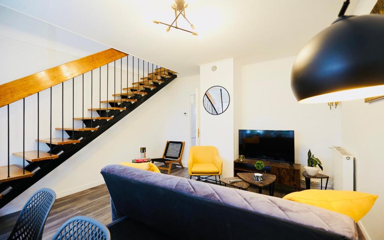 Mona Lisa : Superbe Loft Centre Ville - Parking Gratuit - Wifi Ultra Rapide-Appareil Massage-Netflix-Jeu Societe Troyes Luaran gambar