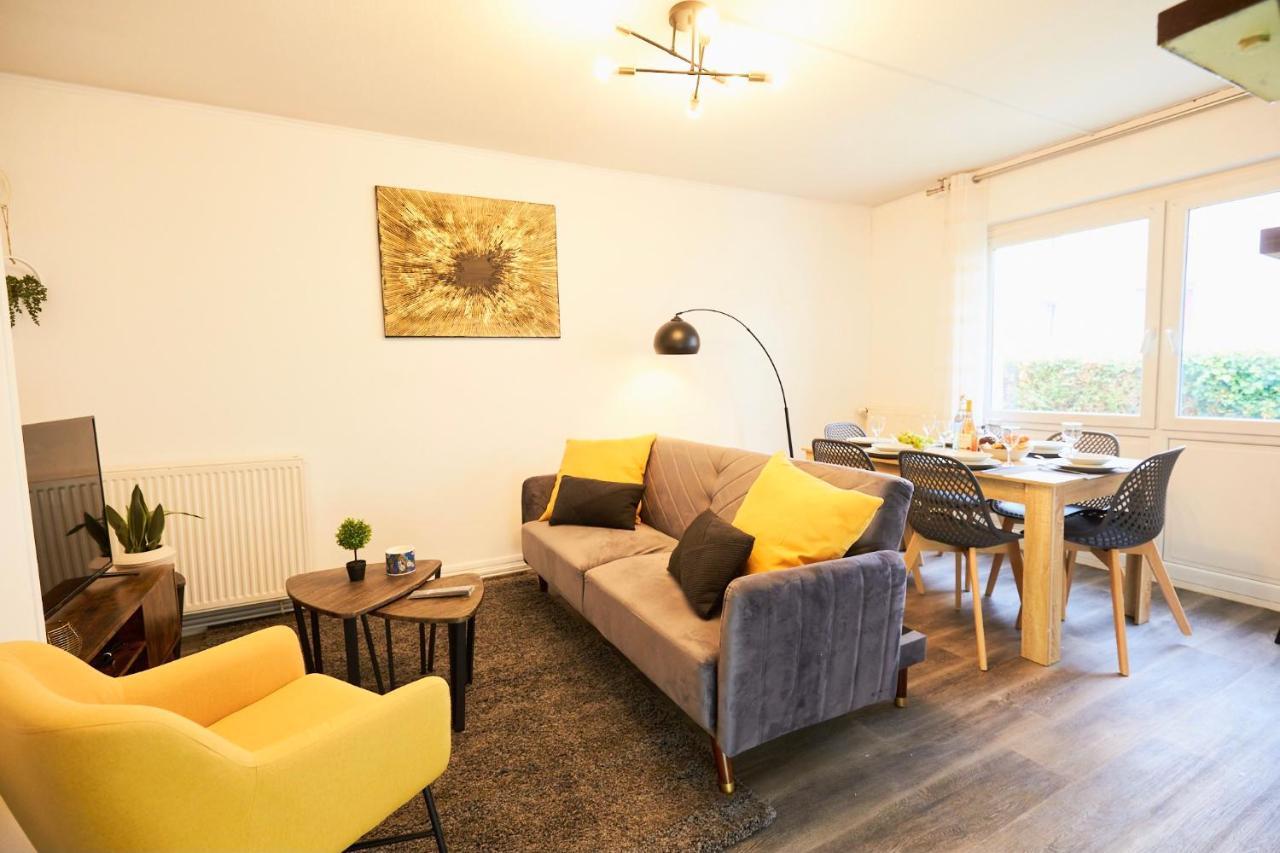 Mona Lisa : Superbe Loft Centre Ville - Parking Gratuit - Wifi Ultra Rapide-Appareil Massage-Netflix-Jeu Societe Troyes Luaran gambar