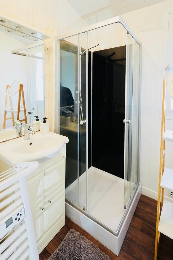Mona Lisa : Superbe Loft Centre Ville - Parking Gratuit - Wifi Ultra Rapide-Appareil Massage-Netflix-Jeu Societe Troyes Luaran gambar